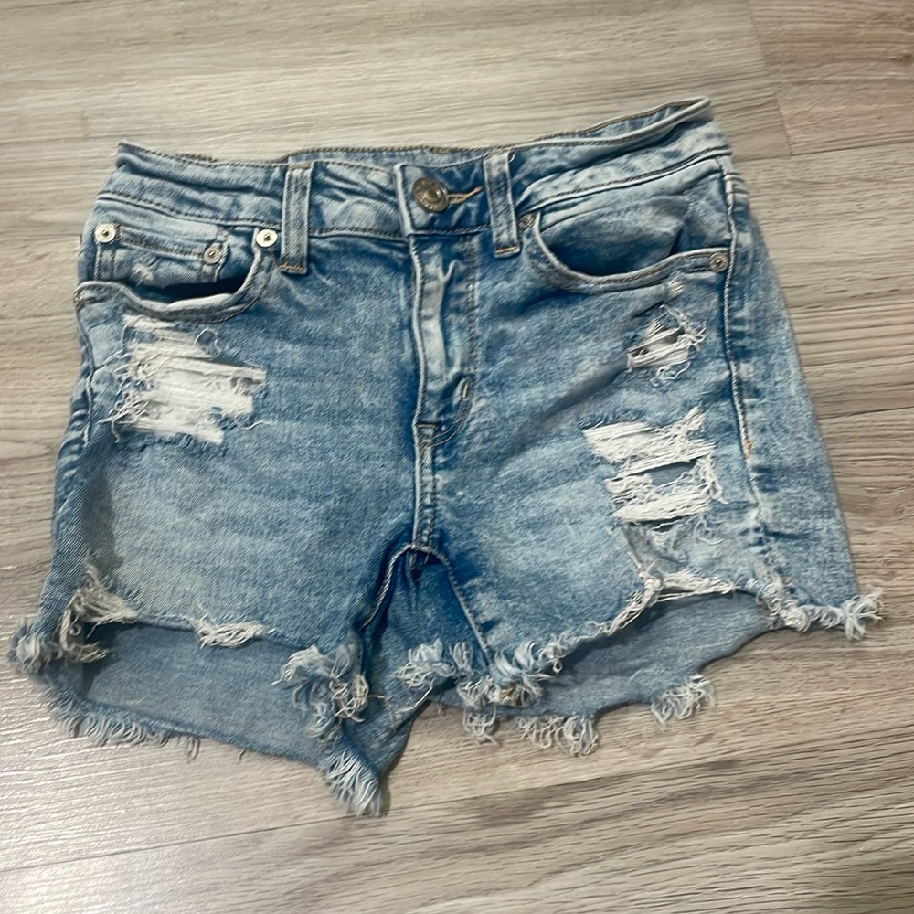 American Eagle midi shorts size 2